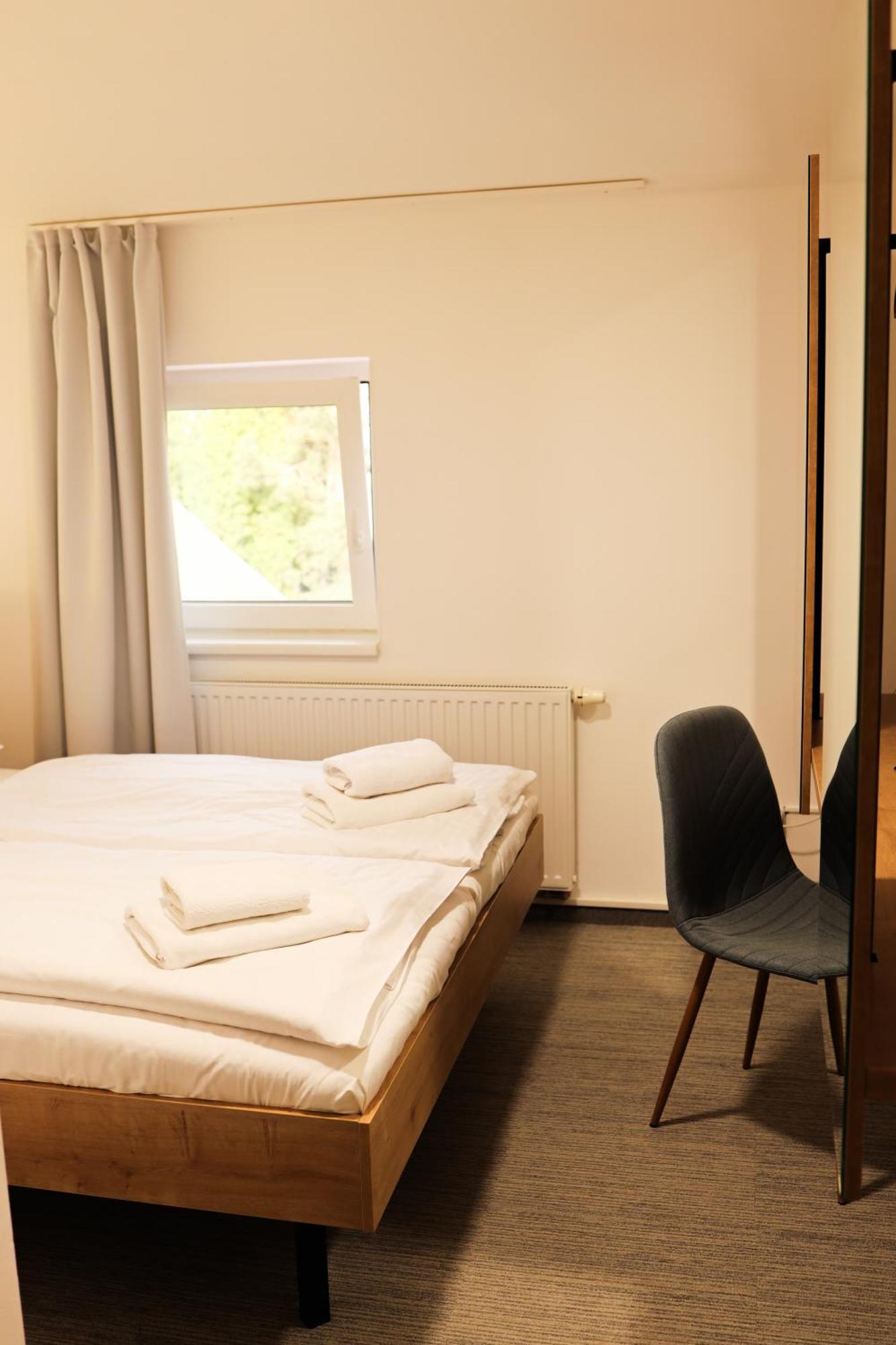 Golden Golem Hotel & Spa Prag Exterior foto